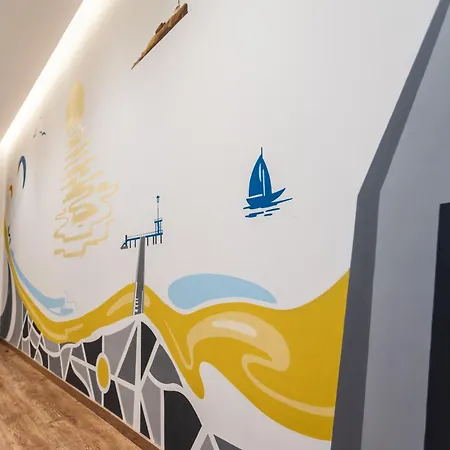 Daire Spacious, Free Parking, 3min Beach, Flora Panorama Burgaz